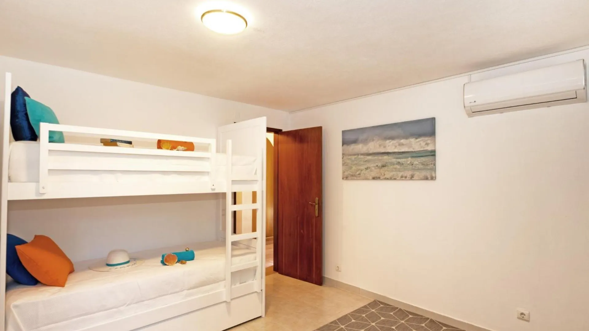 Charming Villa In Albufeira With Private Pool