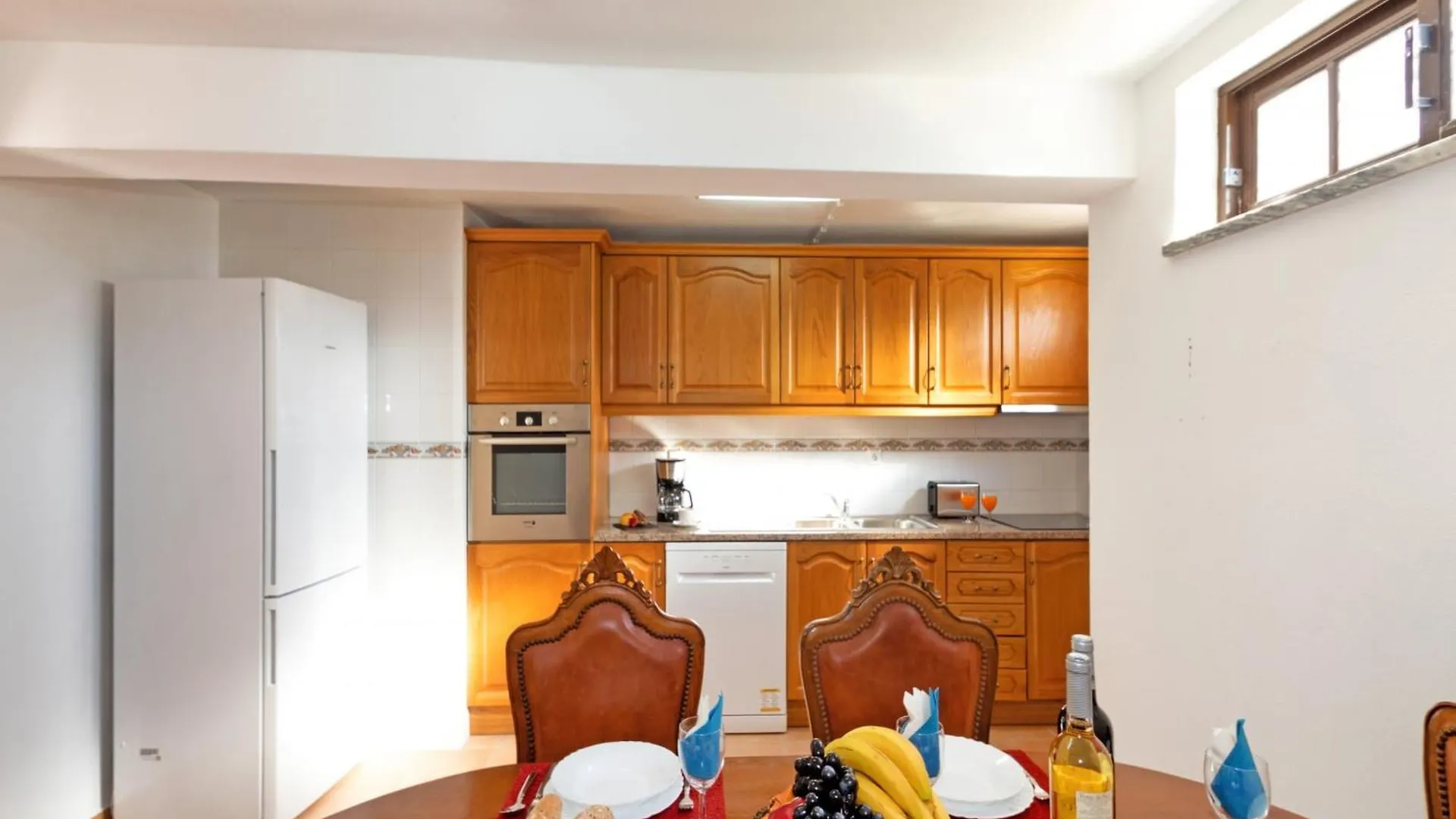 Charming Villa In Albufeira With Private Pool