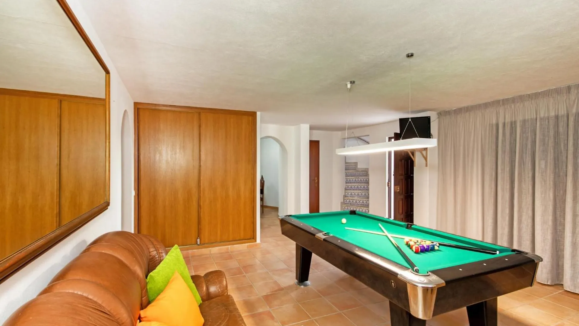 Charming Villa In Albufeira With Private Pool