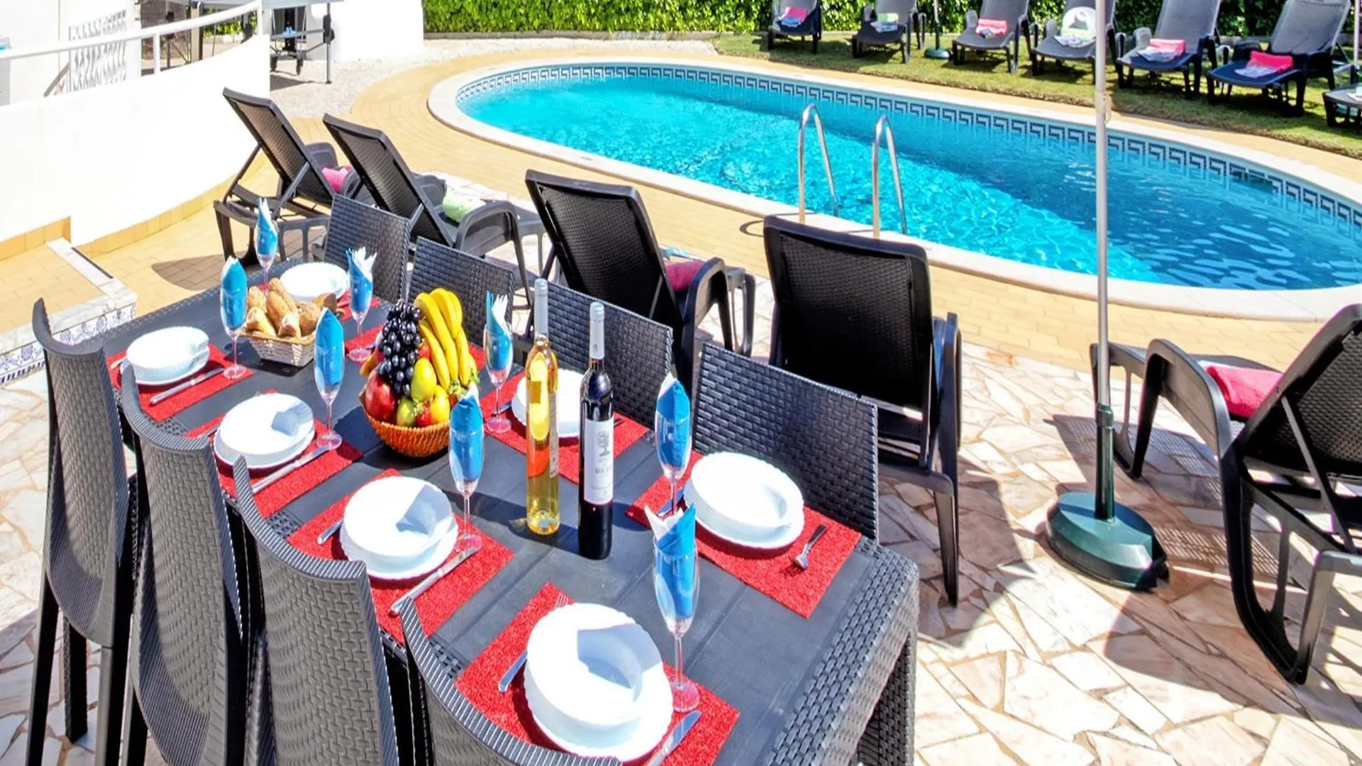 Charming Villa In Albufeira With Private Pool